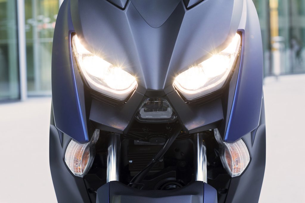 Yamaha X-MAX 400