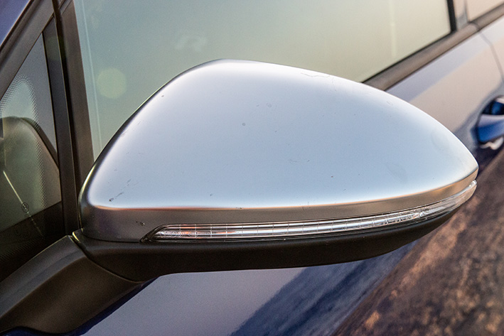 VW Golf R DSG 310 PS mirror